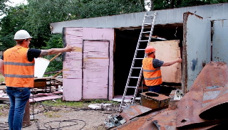 Демонтаж гаражей в Артеме, цена от 1761 руб. – услуги под ключ от 2Землекопа-Тем
